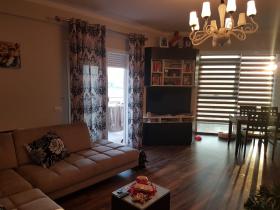 Luxuswohnung in einem neuen Gebäude zum Verkauf in Vlora