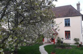 Charmantes Haus mit mehr als 20 Zimmern restauriert