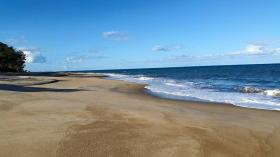 Strandgrundstück zum Verkauf in Analanjirofo