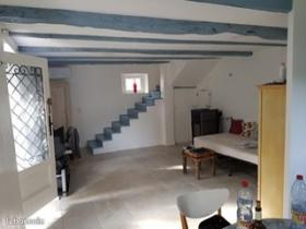 Schönes Haus an der französischen Riviera