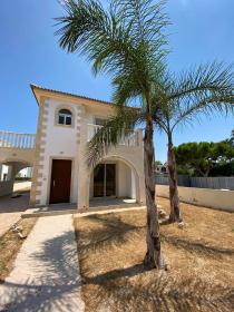 Luxuriöses Wohnen und Strand nur wenige Minuten entfernt - Astra Villas - Protaras
