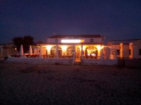 Zu verkaufen Bar, Restaurant mit Wohnsitz am Strand - seltenes Angebot
