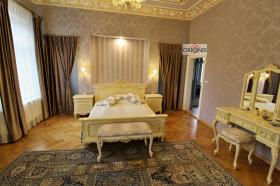 Luxusvilla von 870 m2 mit einem Grundstück von 1702 m2 für einen sehr anspruchsvollen Kunden