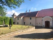 Haus zum Verkauf 400 m2 mit einem Grundstück von 3122 m2