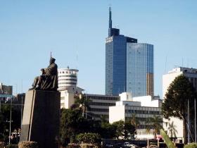 Kultiges 22-stöckiges Gebäude zum Verkauf in Nairobi