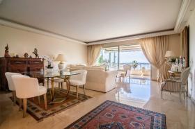 In Cannes Basse Californie, hervorragende Wohnung mit Meerblick und den Lérins-Inseln