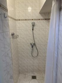 Zu vermieten Wohnung in Hlubocepy - Prokopske údolí
