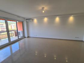 Wohnung in Sainte-Maxime komplett renoviert im Stadtzentrum gelegen