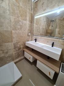 Wohnung in Sainte-Maxime komplett renoviert im Stadtzentrum gelegen