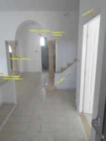 Villa bestehend aus 2 Etagen im Stadtteil El-Morjene in Tabarka