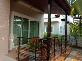 Haus in sicherer Nachbarschaft mit Hausmeister in Nakhon Ratchasima