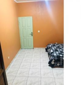 Voll möblierte 2-Zimmer-Wohnung zur Miete in Libreville