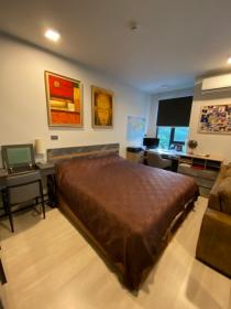 Zu verkaufen in der Gegend von Bangkok Asoke, neue 2-Zimmer-Wohnung - sofortige Rentabilität