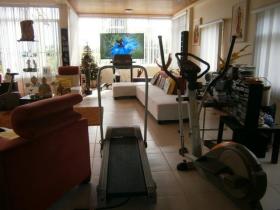 Villa am Wasser mit privatem Jachthafen