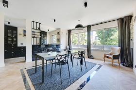 Zu verkaufen 5-Zimmer-Wohnung im 16. Arrondissement von Paris
