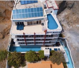 Sehr schönes Hotel mit Blick auf die Bucht