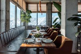 Premium-Klasse-Hotel im Skigebiet Gudauri