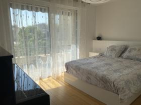 Helle Familienwohnung