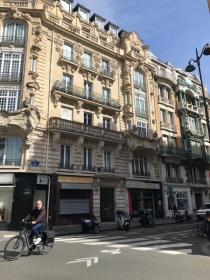 Hervorragendes Luxusapartment im lebendigsten und angesagtesten Viertel von Paris