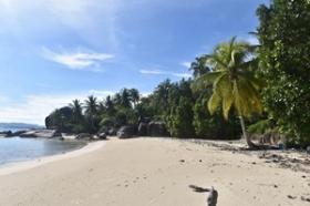 Über 3 Hektar Paradies direkt am Strand - neu auf dem Markt