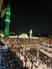 Hotel zum Verkauf am Al-Hussein-Platz, einem Gebiet, das jährlich von über 30 Millionen Menschen besucht wird