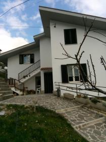 Landhaus auf 550 Metern Höhe