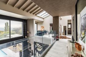 Außergewöhnliches Designerhaus mit hochwertiger Ausstattung und Panoramablick