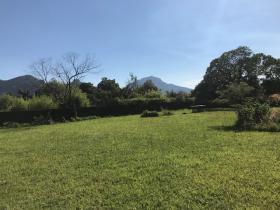 Wunderschönes Grundstück mit Tepozteco Chalet