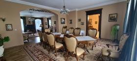 Historisches Herrenhaus mit einem 9 Hektar großen privaten historischen Park