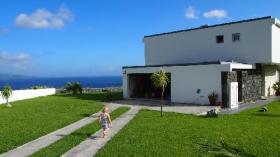 Freistehende Villa am Meer mit einzigartigem / unverbaubaren Panoramablick