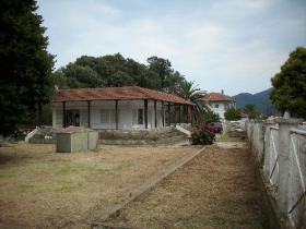 Villa in gutem Zustand, nur wenige Kilometer von der Olympiada Chalkidiki entfernt