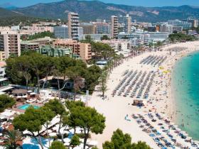 Investitionsmöglichkeit: 3 Hotels und Freizeitkomplex zum Verkauf in Magaluf