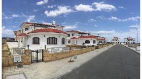 Luxusvilla mit 3 Schlafzimmern auf Zypern