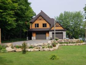 Luxushaus zum Verkauf in der Laurentinischen Quebec