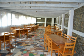 Zu verkaufen 2000 m2 Gebäude, 1700 m2 Restaurantfläche in Aghmashenebeli, Tbilisi
