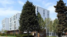 Luxuriöse neue 3-Zimmer-Wohnung 300 Meter vom Strand entfernt in Sarafovo, Burgas