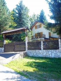 Schönes Landhaus zu verkaufen
