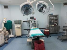 Zu verkaufen 7-stöckiges Krankenhaus in Izmir