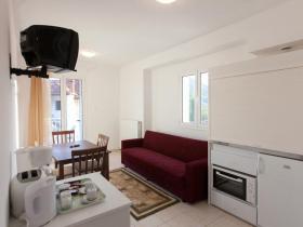 Hotel zu vermieten in Kleitoria-Kalavryta