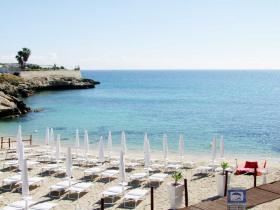 Schöne Villa in Italien, 50 Meter vom Strand entfernt, 6 einzelne Wohnungen