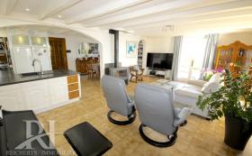 Zu verkaufen 6 Zimmer Villa mit Meerblick in Saint Raphaël