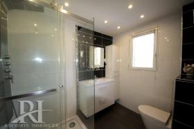 Zu verkaufen 6 Zimmer Villa mit Meerblick in Saint Raphaël