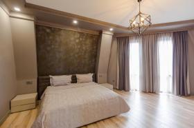 Luxuswohnung mit Blick auf das Meer im Zentrum von Batumi