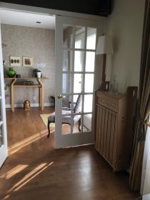 Cottage-Stil Haus 2 Etagen plus Keller mit separatem Eingang