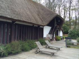 Zu verkaufen Norman Cottage mit Nebengebäude