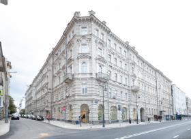 Luxuriöse 4-Zimmer-Wohnung im Zentrum von Moskau