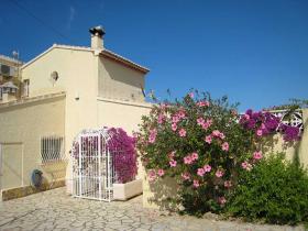 Schönes Haus zum Verkauf in Adsubia, Javea in Spanien